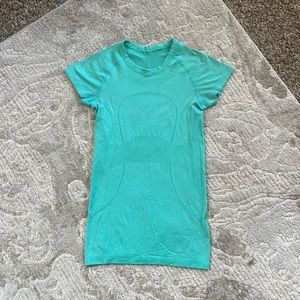 Lululemon Swiftly Tech Short Sleeve